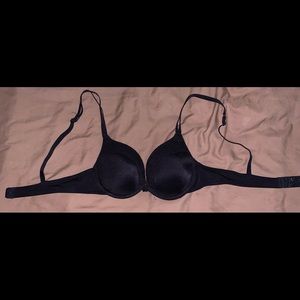 Vassarette Black Padded Bra 34A
